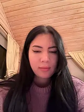 clairewntr online show from January 1, 2025, 3:46 pm