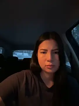 clairewntr online show from January 3, 2025, 1:14 pm