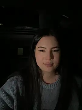 clairewntr online show from January 5, 2025, 9:57 pm