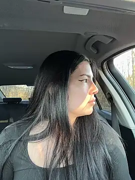 clairewntr online show from March 4, 2025, 3:26 pm