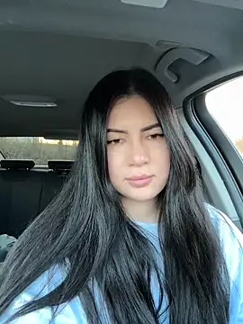 clairewntr online show from March 13, 2025, 4:56 pm