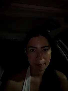 clairewntr online show from October 16, 2025, 9:38 pm