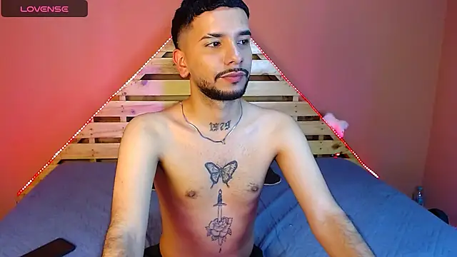 Snapshot of sexxgods chatting on January 13, 2025, 11:27 pm sexxgods online show from January 13, 2025, 11:27 pm