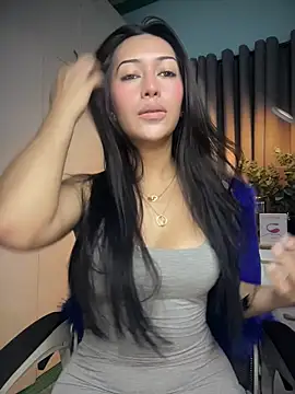 Snapshot of Jasmine_Elcock chatting on June 5, 2026, 5:18 pm Jasmine Elcock online show from June 5, 2026, 5:18 pm
