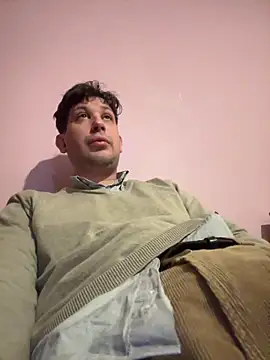 Snapshot of Taxidriver1988 chatting on January 9, 2025, 5:00 pm Taxidriver1988 online show from January 9, 2025, 5:00 pm