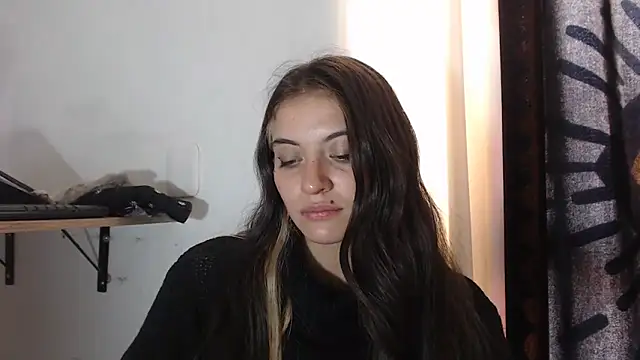 mariecam420 online show from February 12, 2025, 7:56 pm