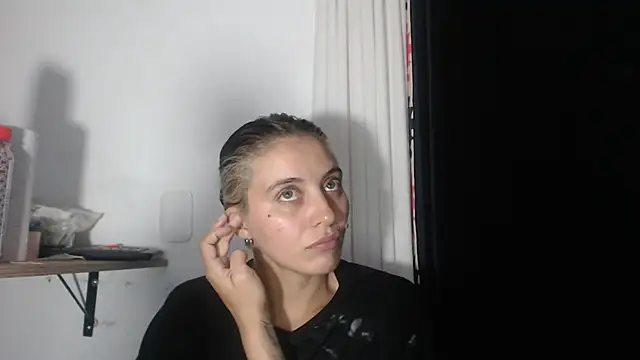 mariecam420 online show from February 24, 2025, 12:41 am