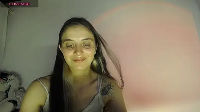 mariecam420 online show from December 13, 2025, 11:43 pm