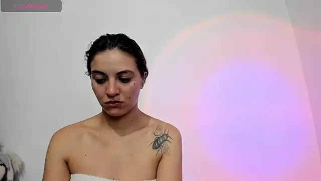 mariecam420 online show from December 20, 2025, 10:33 am