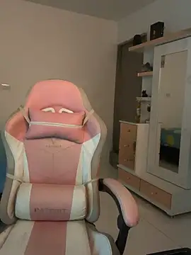 anniehart online show from March 8, 2026, 1:36 am