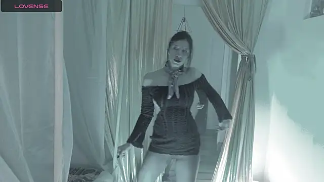 magali 19 online show from October 21, 2025, 12:11 am