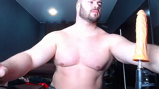 muscularjohnforuX online show from March 7, 2025, 6:43 pm