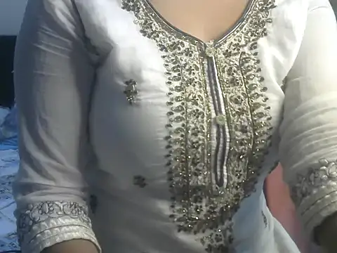 SiaraSiyA online show from February 7, 2025, 8:42 pm