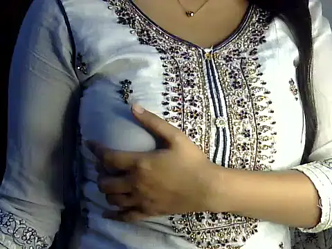 Snapshot of SiaraSiyA chatting on February 28, 2026, 5:25 pm SiaraSiyA online show from February 28, 2026, 5:25 pm