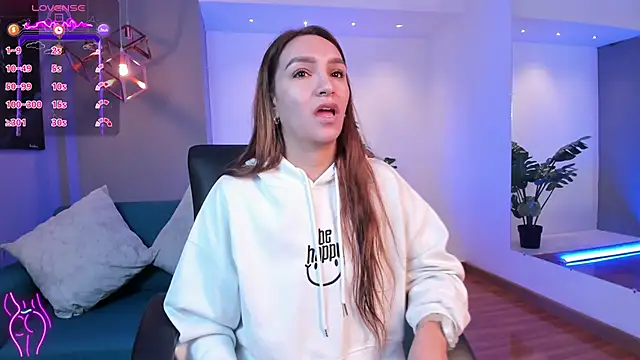 miataylorr1 online show from November 6, 2025, 12:06 pm