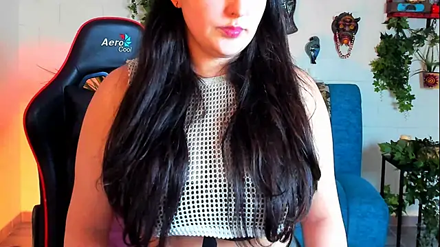 Snapshot of CeceliaJohnson chatting on February 19, 2025, 11:17 am CeceliaJohnson online show from February 19, 2025, 11:17 am