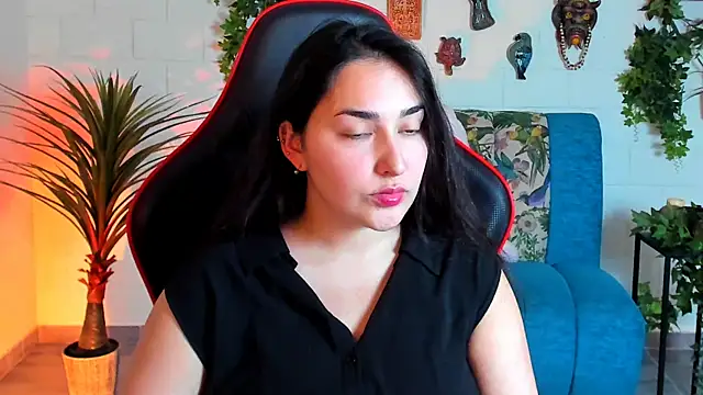 Snapshot of CeceliaJohnson chatting on February 27, 2025, 11:10 am CeceliaJohnson online show from February 27, 2025, 11:10 am