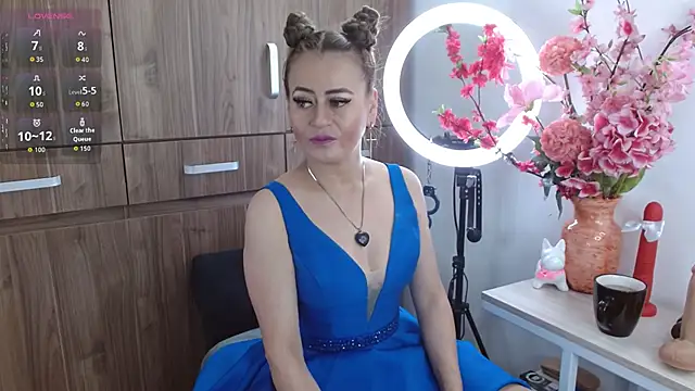 Snapshot of magenta_maturr chatting on November 10, 2025, 3:11 pm magenta maturr online show from November 10, 2025, 3:11 pm