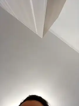 baby sweet girl  online show from February 16, 2025, 2:20 am