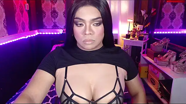 amazingOLIVIA online show from July 3, 2026, 9:37 am