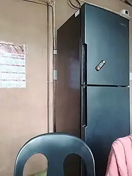 Snapshot of lickmepussy21 chatting on June 5, 2026, 9:48 am lickmepussy21 online show from June 5, 2026, 9:48 am