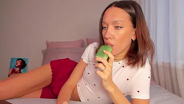 bestfootfetish online show from December 3, 2025, 8:34 am