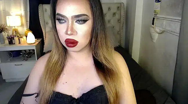 Snapshot of RebecaNextToYou chatting on December 9, 2024, 4:58 pm RebecaNextToYou online show from December 9, 2024, 4:58 pm