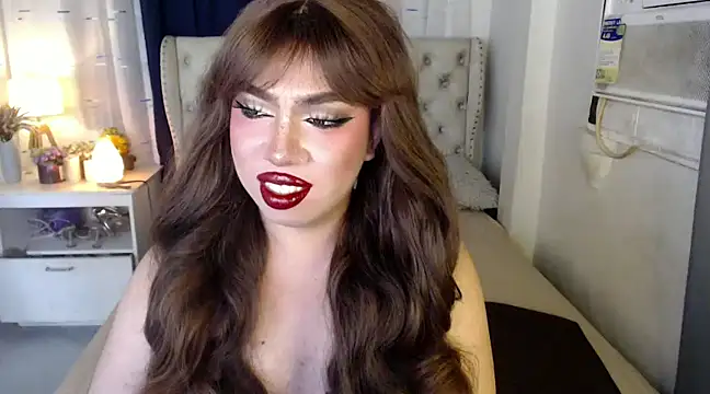 Snapshot of RebecaNextToYou chatting on December 15, 2024, 5:20 pm RebecaNextToYou online show from December 15, 2024, 5:20 pm