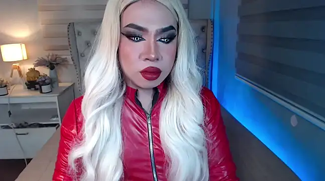 Snapshot of RebecaNextToYou chatting on February 9, 2025, 5:33 pm RebecaNextToYou online show from February 9, 2025, 5:33 pm