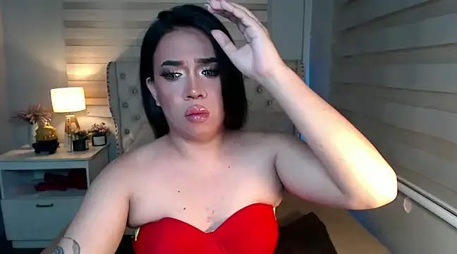 Snapshot of RebecaNextToYou chatting on February 16, 2025, 9:05 pm RebecaNextToYou online show from February 16, 2025, 9:05 pm