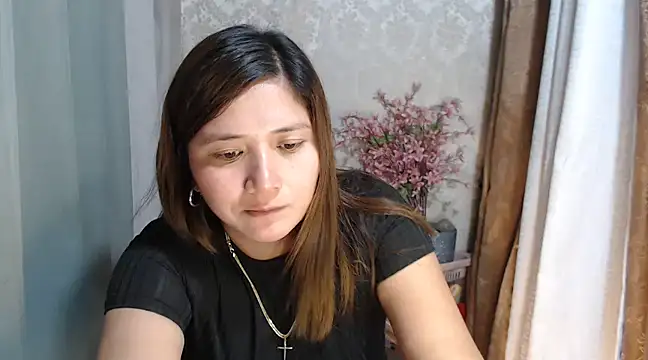 Snapshot of MS_Isabella_Snow92 chatting on February 16, 2025, 9:15 am MS Isabella Snow92 online show from February 16, 2025, 9:15 am