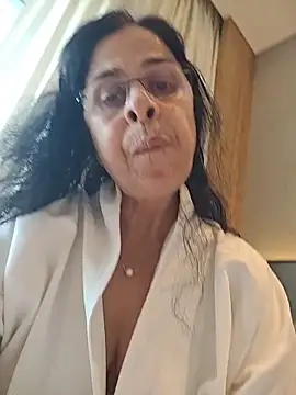 Susannemilf online show from January 9, 2026, 11:57 am