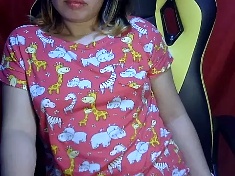    zurIII09  online show from March 16, 2025, 10:09 pm