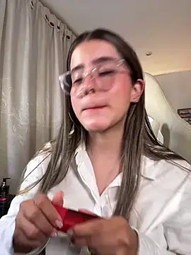 Stormiie777 online show from March 5, 2026, 1:34 am