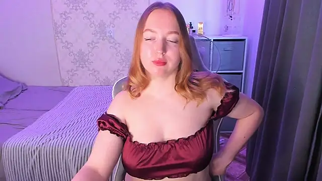 Snapshot of Shy_AnnaCutie chatting on July 2, 2026, 5:35 am Shy AnnaCutie online show from July 2, 2026, 5:35 am