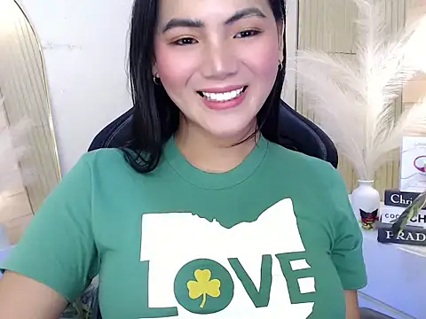 Martha pookerxxx online show from October 7, 2025, 7:11 pm