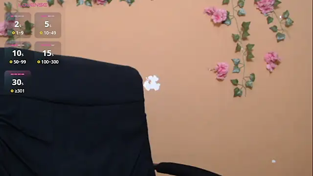 Snapshot of Hellensextits chatting on February 16, 2025, 11:27 am Hellensextits online show from February 16, 2025, 11:27 am