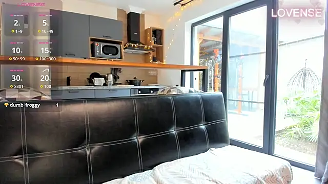 Snapshot of ElizSweet chatting on January 17, 2026, 9:47 am ElizSweet online show from January 17, 2026, 9:47 am