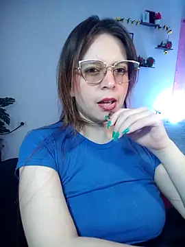 lorenitabella online show from February 14, 2026, 10:23 am