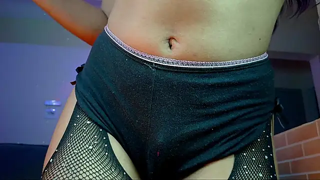 isa hotwifee online show from September 28, 2025, 6:46 pm