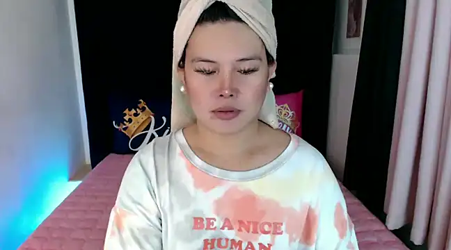 Snapshot of Angelic_Fuckerxxx chatting on January 13, 2025, 4:39 am Angelic Fuckerxxx online show from January 13, 2025, 4:39 am