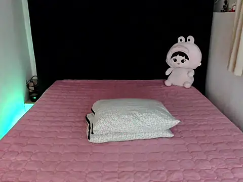 Angelic Fuckerxxx online show from November 11, 2025, 8:42 pm