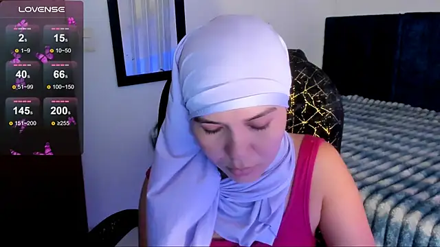 MatchedEyebrow online show from June 11, 2026, 8:51 pm