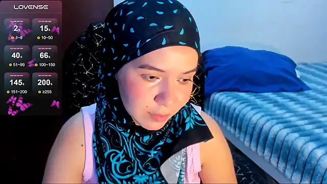 MatchedEyebrow online show from July 23, 2026, 9:24 pm