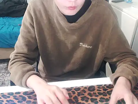 Laco-cO online show from February 10, 2026, 8:57 pm