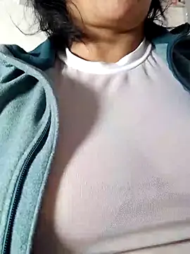 Molly newman6 online show from March 10, 2025, 5:50 pm