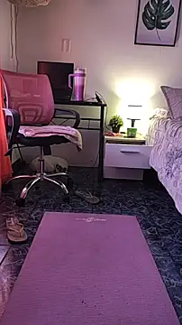 HunnyyLove online show from February 9, 2026, 2:54 pm