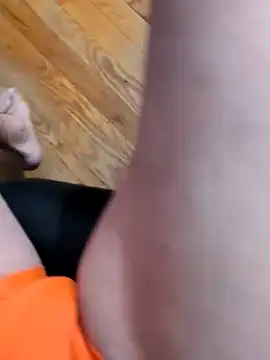 MrandMrsHaze online show from February 3, 2026, 6:22 am