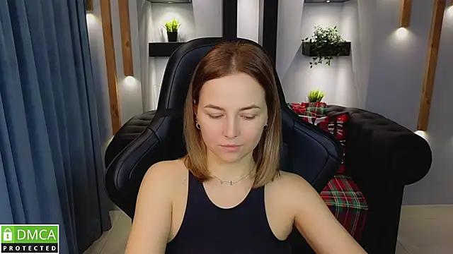 Mira Mermayd online show from December 28, 2024, 1:29 am