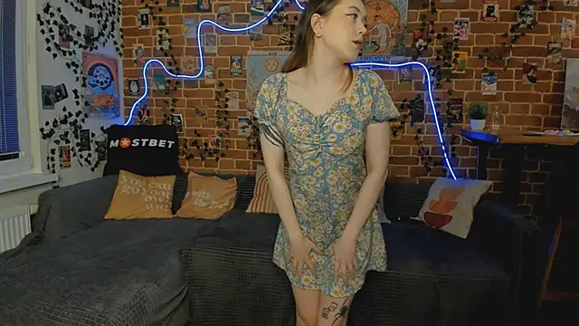 yamy yamy yamy online show from December 20, 2024, 2:27 pm